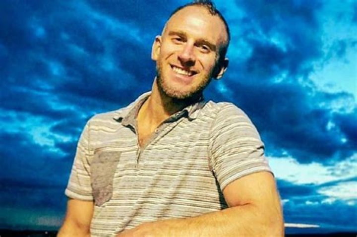 Who was Shawn Wolfe and what was his cause of death?