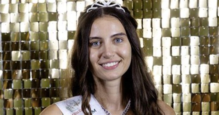 Woman becomes first contestant in pageant’s 94-Year history to compete without makeup