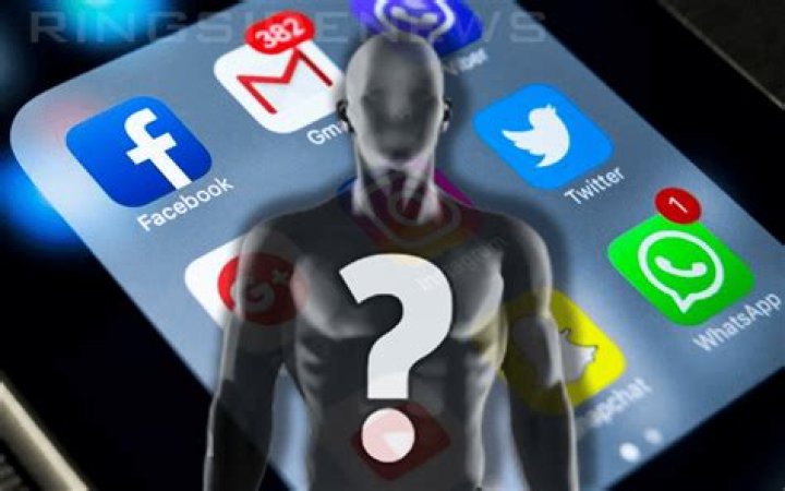 WWE Superstar Alerts Fans Of Fake Social Media Account