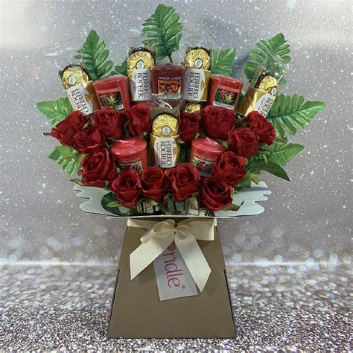 You can now buy Yankee Candle bouquets for your other half this Valentine’s Day