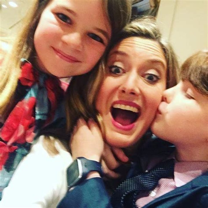 Zoe Perry Kids: A Deep Dive Into The Life Of An Inspiring Actress And Mother